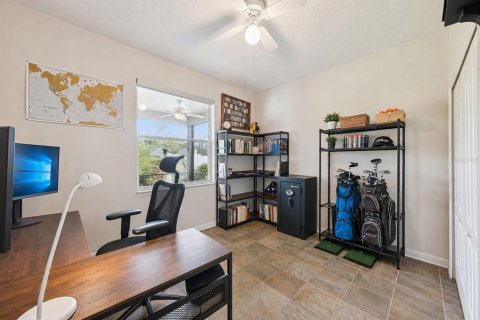 Villa ou maison à vendre à Orlando, Floride: 6 chambres, 334.63 m2 № 2358844 - photo 15