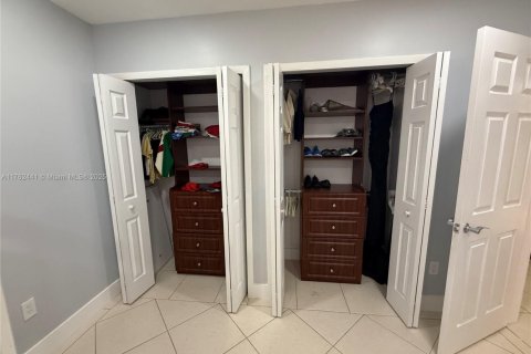 Villa ou maison à vendre à Miami Lakes, Floride: 3 chambres, 198.07 m2 № 1862233 - photo 17