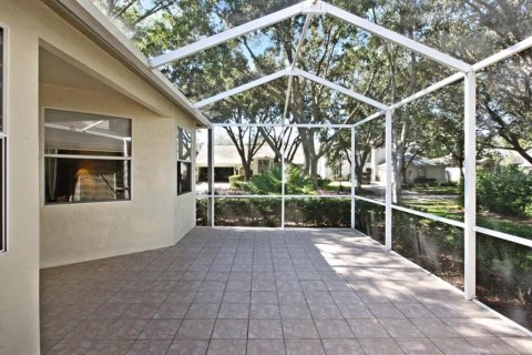 House in Tampa, Florida 3 bedrooms, 168.34 sq.m. № 2203179 - photo 24