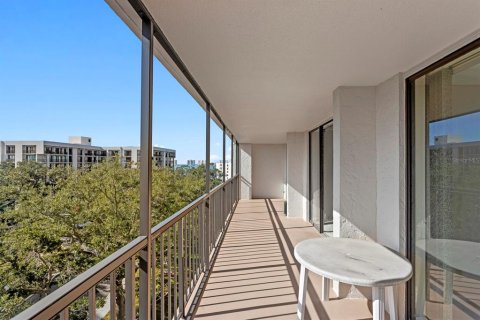 Condominio en venta en Belleair, Florida, 2 dormitorios, 121.7 m2 № 2229347 - foto 11
