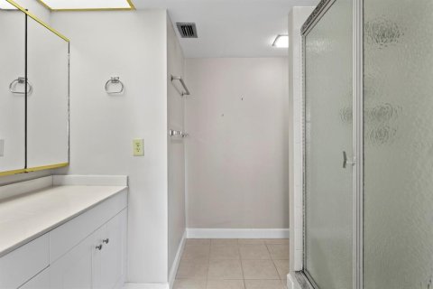 Condominio en venta en Belleair, Florida, 2 dormitorios, 121.7 m2 № 2229347 - foto 26