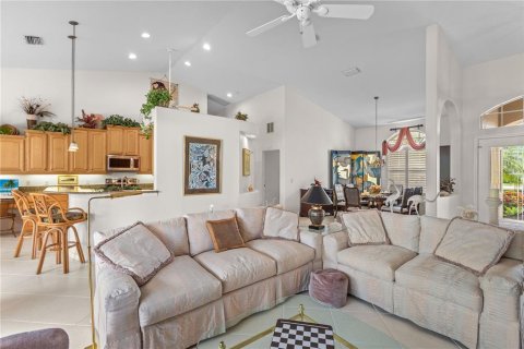 House in North Port, Florida 4 bedrooms, 228.73 sq.m. № 2341679 - photo 7