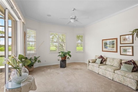 House in North Port, Florida 4 bedrooms, 228.73 sq.m. № 2341679 - photo 24