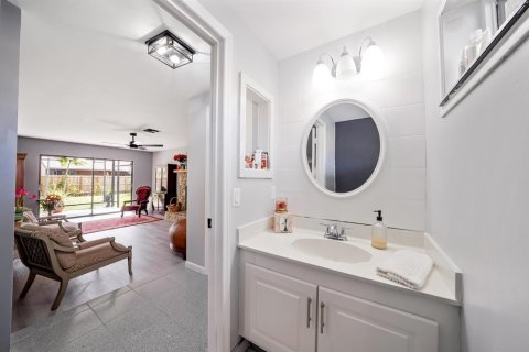 Casa en venta en Davie, Florida, 4 dormitorios, 231.51 m2 № 2176966 - foto 17