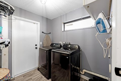 Casa en venta en Davie, Florida, 4 dormitorios, 231.51 m2 № 2176966 - foto 18