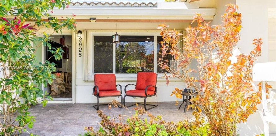 Villa ou maison à Fort Lauderdale, Floride 3 chambres, 144.28 m2 № 2046357