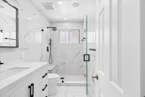 Villa ou maison à louer à Fort Lauderdale, Floride: 3 chambres, 144.28 m2 № 2046357 - photo 22