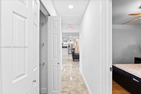 Villa ou maison à louer à Fort Lauderdale, Floride: 3 chambres, 144.28 m2 № 2046357 - photo 25