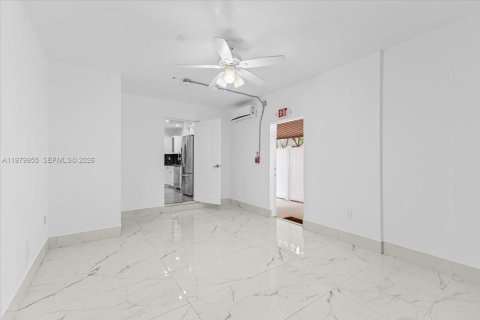 Villa ou maison à louer à Fort Lauderdale, Floride: 3 chambres, 144.28 m2 № 2046357 - photo 20