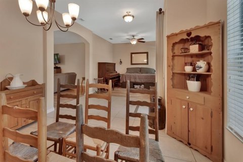 Casa en venta en DeLand, Florida, 4 dormitorios, 207.73 m2 № 1907214 - foto 5