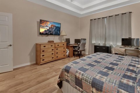 Casa en venta en DeLand, Florida, 4 dormitorios, 207.73 m2 № 1907214 - foto 18