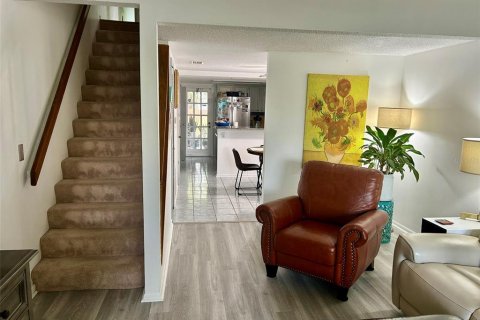 Touwnhouse à vendre à Largo, Floride: 3 chambres, 120.4 m2 № 1795227 - photo 3