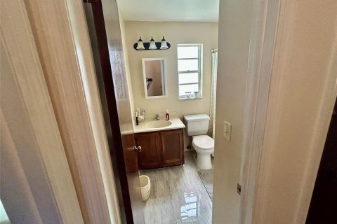 Touwnhouse à vendre à Largo, Floride: 3 chambres, 120.4 m2 № 1795227 - photo 29