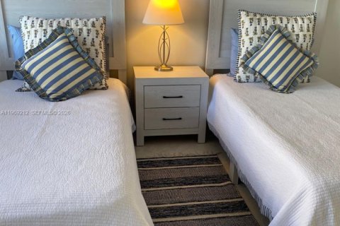 Copropriété à louer à Lauderdale-by-the-Sea, Floride: 2 chambres, 130.06 m2 № 2030029 - photo 27