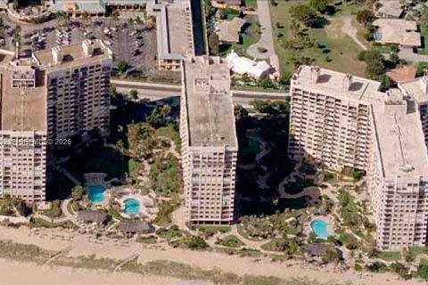 Copropriété à louer à Lauderdale-by-the-Sea, Floride: 2 chambres, 130.06 m2 № 2030029 - photo 5