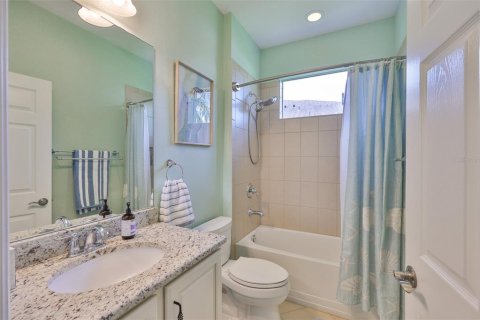 House in Sun City Center, Florida 3 bedrooms, 167.22 sq.m. № 1797160 - photo 28