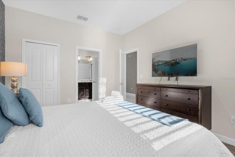 House in STOREY LAKE in Kissimmee, Florida 8 bedrooms, 398.46 sq.m. № 1719344 - photo 10
