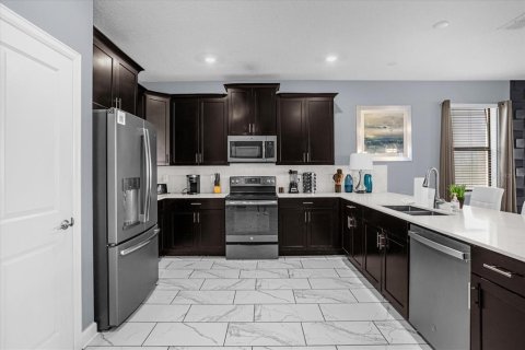 House in STOREY LAKE in Kissimmee, Florida 8 bedrooms, 398.46 sq.m. № 1719344 - photo 14