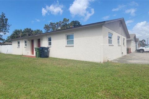 Commercial property in Tampa, Florida 4 bedrooms, 170.2 sq.m. № 2093768 - photo 18