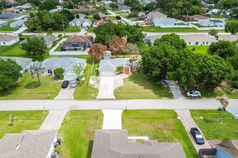 Casa en venta en Port St. Lucie, Florida, 3 dormitorios, 126.16 m2 № 2078318 - foto 18