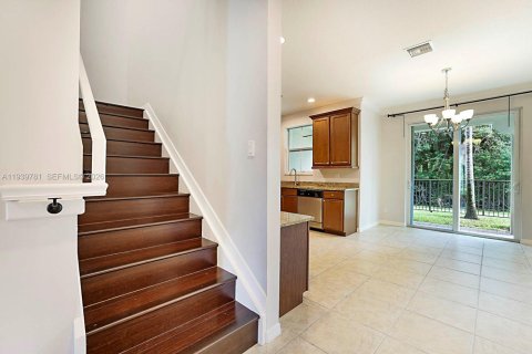 Touwnhouse à vendre à Palm Beach Gardens, Floride: 3 chambres, 159.61 m2 № 2053854 - photo 5