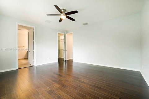 Touwnhouse à vendre à Palm Beach Gardens, Floride: 3 chambres, 159.61 m2 № 2053854 - photo 15