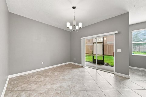 Townhouse in Orlando, Florida 3 bedrooms, 197.7 sq.m. № 2358444 - photo 14