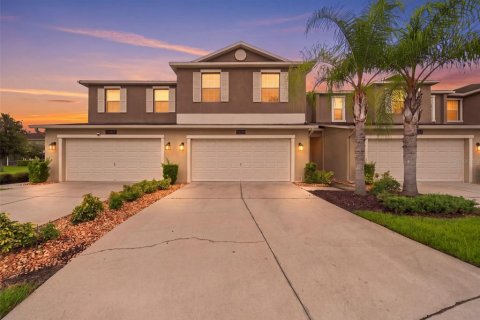 Townhouse in Orlando, Florida 3 bedrooms, 197.7 sq.m. № 2358444