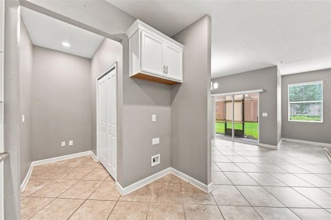 Townhouse in Orlando, Florida 3 bedrooms, 197.7 sq.m. № 2358444 - photo 15