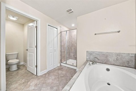 Townhouse in Orlando, Florida 3 bedrooms, 197.7 sq.m. № 2358444 - photo 21