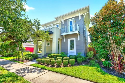 House in Orlando, Florida 4 bedrooms, 210.14 sq.m. № 2341707
