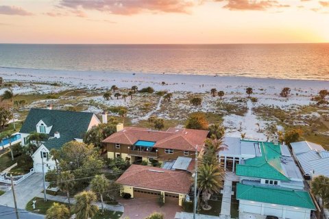 Villa ou maison à vendre à Clearwater, Floride: 6 chambres, 466 m2 № 1666858 - photo 24