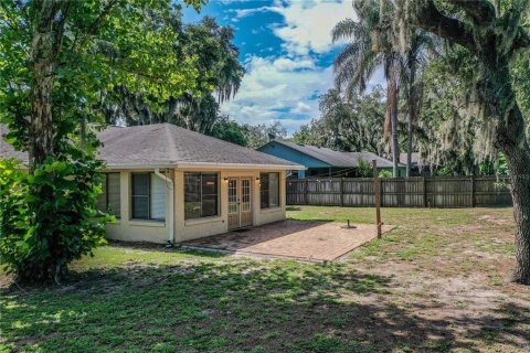 Casa en venta en Lakeland, Florida, 4 dormitorios, 231.7 m2 № 2234696 - foto 9