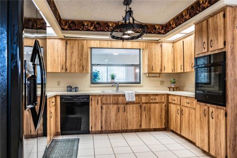 Casa en venta en Lakeland, Florida, 4 dormitorios, 231.7 m2 № 2234696 - foto 22