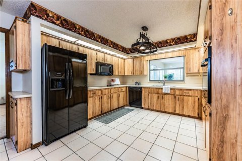Casa en venta en Lakeland, Florida, 4 dormitorios, 231.7 m2 № 2234696 - foto 23