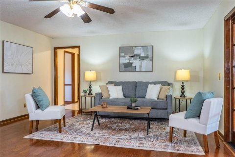 Casa en venta en Lakeland, Florida, 4 dormitorios, 231.7 m2 № 2234696 - foto 16
