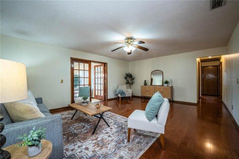 Casa en venta en Lakeland, Florida, 4 dormitorios, 231.7 m2 № 2234696 - foto 14