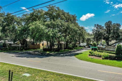 Casa en venta en Lakeland, Florida, 4 dormitorios, 231.7 m2 № 2234696 - foto 8
