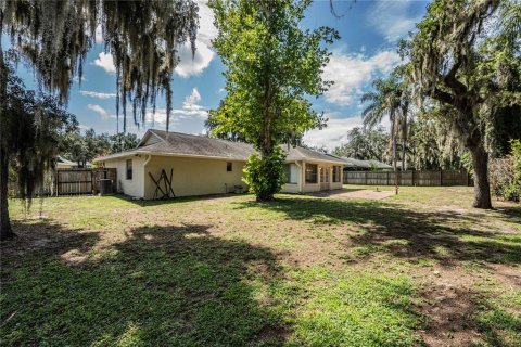 Casa en venta en Lakeland, Florida, 4 dormitorios, 231.7 m2 № 2234696 - foto 11