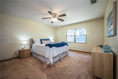 Casa en venta en Lakeland, Florida, 4 dormitorios, 231.7 m2 № 2234696 - foto 26