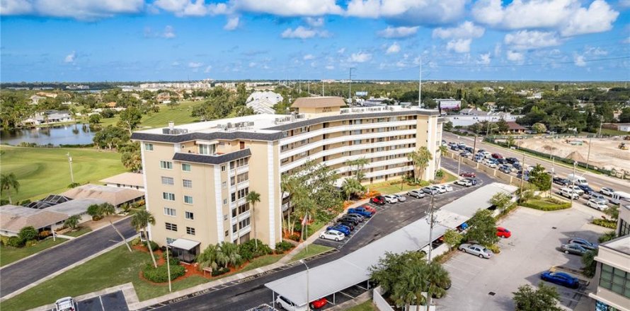 Condo in Seminole, Florida, 1 bedroom № 1847240