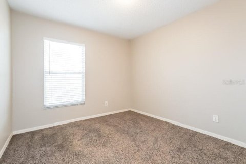 Casa en alquiler en Valrico, Florida, 4 dormitorios, 121.98 m2 № 1905080 - foto 12