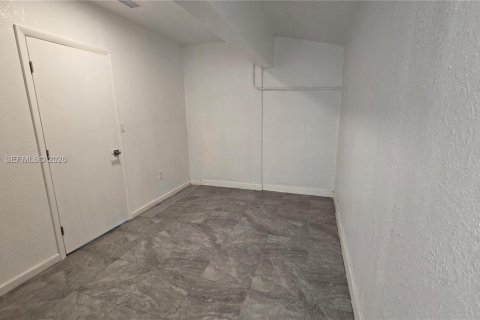 Apartamento en alquiler en Sunrise, Florida, 1 dormitorio, 46.45 m2 № 2054990 - foto 11