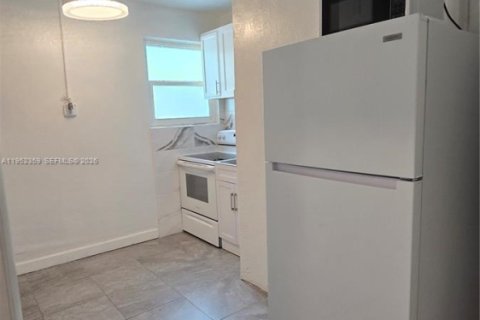 Apartamento en alquiler en Sunrise, Florida, 1 dormitorio, 46.45 m2 № 2054990 - foto 9