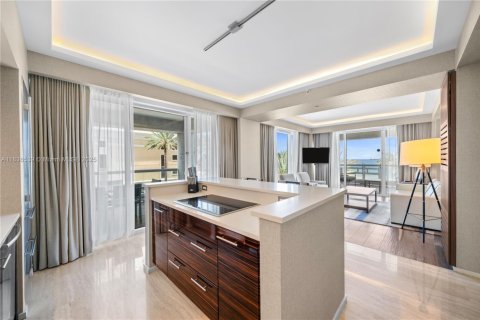 Condominio en venta en Fort Lauderdale, Florida, 2 dormitorios, 96.06 m2 № 1979058 - foto 2