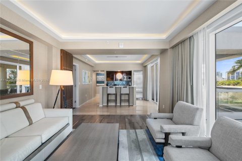 Condominio en venta en Fort Lauderdale, Florida, 2 dormitorios, 96.06 m2 № 1979058 - foto 19