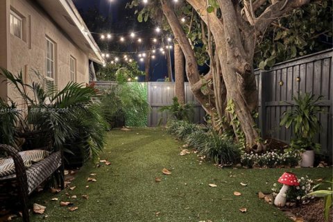 Снять в аренду виллу или дом в Уэст-Палм-Бич, Флорида 1 спальня, 65.03м2, № 2043812 - фото 14