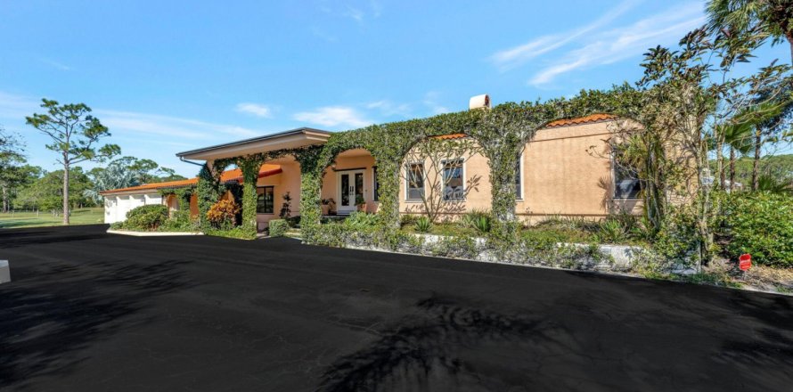 Casa en Okeechobee, Florida 4 dormitorios, 1168.8 m2 № 778430