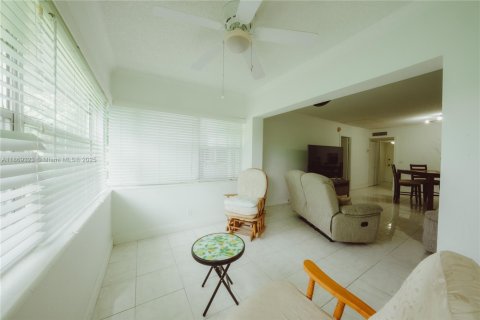 Copropriété à vendre à Margate, Floride: 1 chambre, 66.98 m2 № 1927068 - photo 5