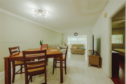 Copropriété à vendre à Margate, Floride: 1 chambre, 66.98 m2 № 1927068 - photo 3